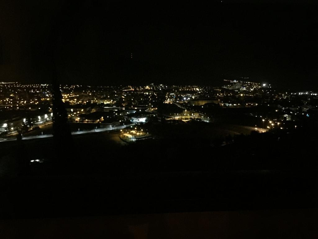 & Castle View Apartment *